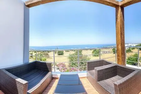 Joya Cyprus Moonrise Penthouse * Agios Amvrosios (Kyrenia)
